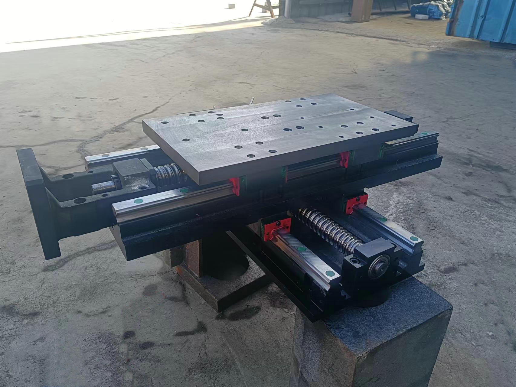 線(xiàn)軌十字滑臺